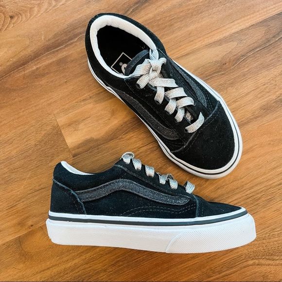 Vans Other - Vans • Girls’ Old Skool Black Suede w/Glitter Stripe & Silver Laces Size 10.5